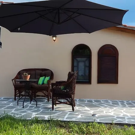 Farm House * Nea Skioni